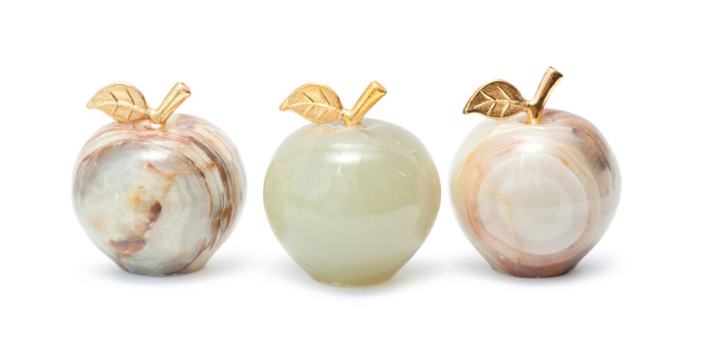 apple onyx charm souvenir